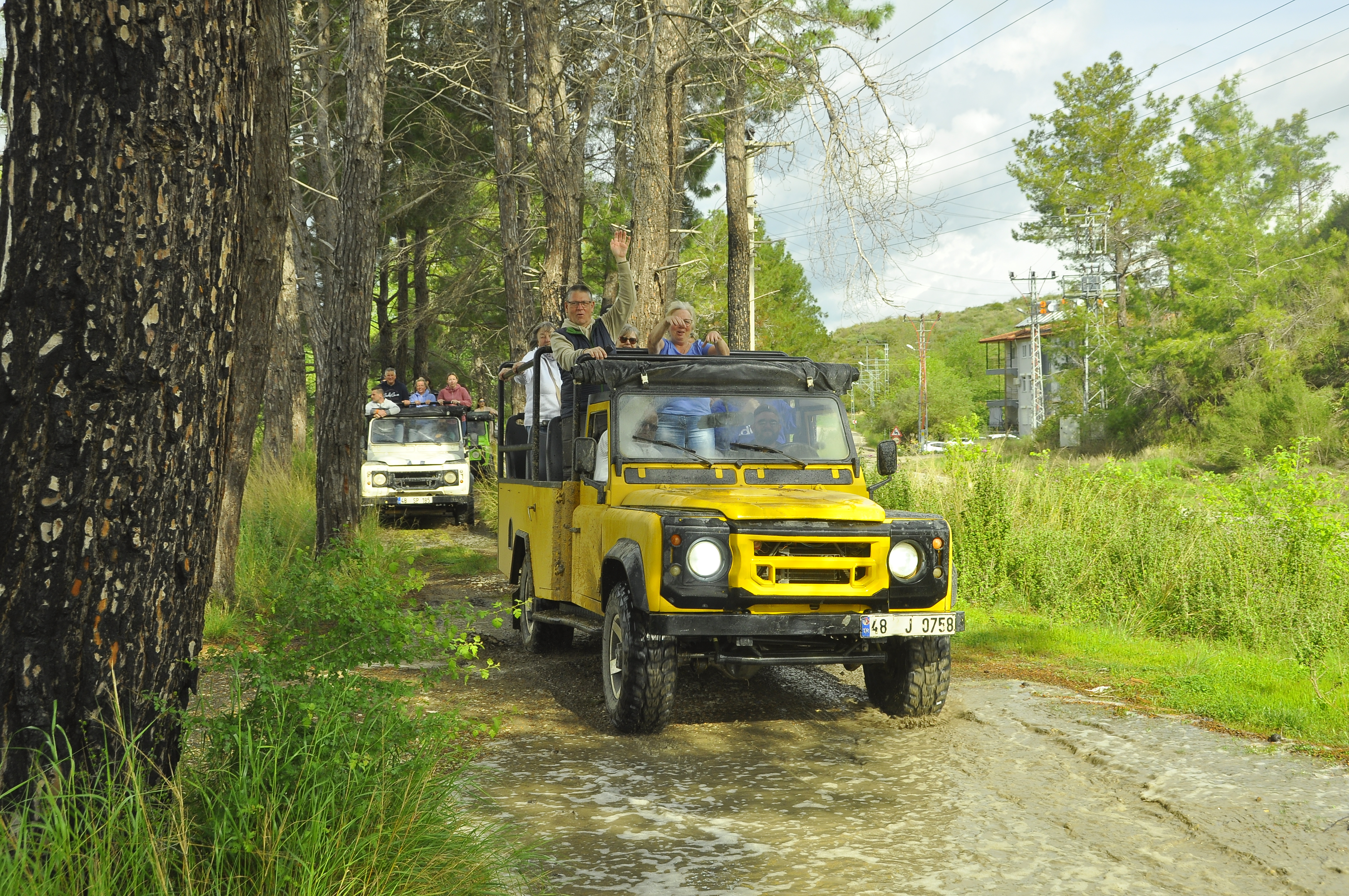 Jeep Safari & Yamaç Paraşütü Macerası