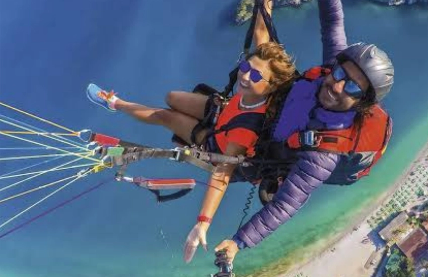 Side'den Yamaç Paraşütü